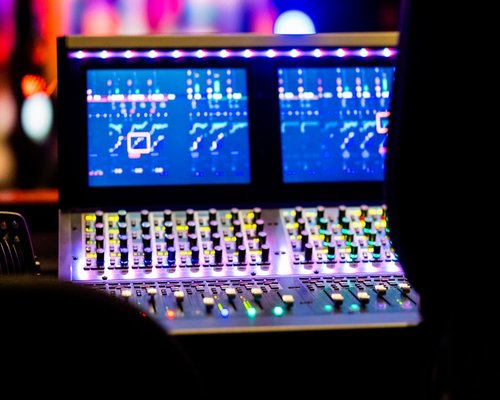 Console and display technology setup